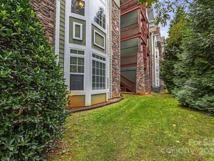 1000 Olde Eastwood Village Boulevard, Asheville, NC 28803.  MLS# CAR4308743, YatesRealty ID 3782. Bay Windows Exterior View