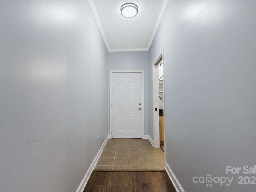 1000 Olde Eastwood Village Boulevard, Asheville, NC 28803.  MLS# CAR4308743, YatesRealty ID 3782. Entry Hallway
