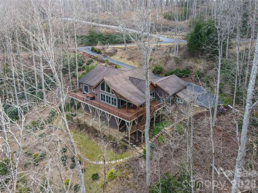637 Ontario Ridge, Boone, NC 28607.  MLS# CAR4353234, YatesRealty ID 3782. 