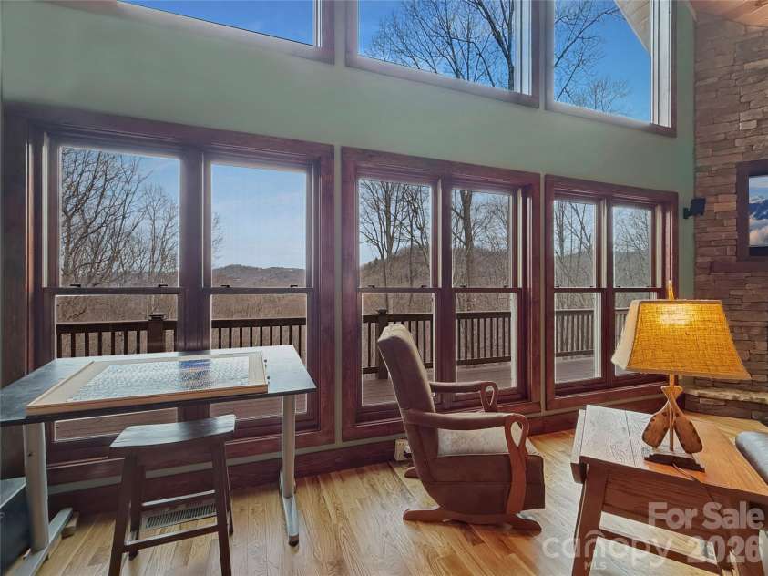 637 Ontario Ridge, Boone, NC 28607.  MLS# CAR4353234, YatesRealty ID 3782. 