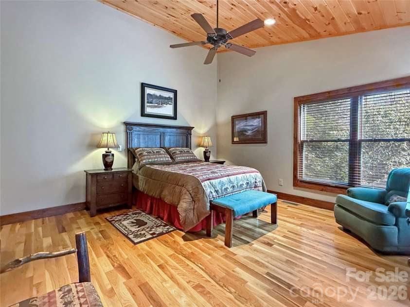 637 Ontario Ridge, Boone, NC 28607.  MLS# CAR4353234, YatesRealty ID 3782. 