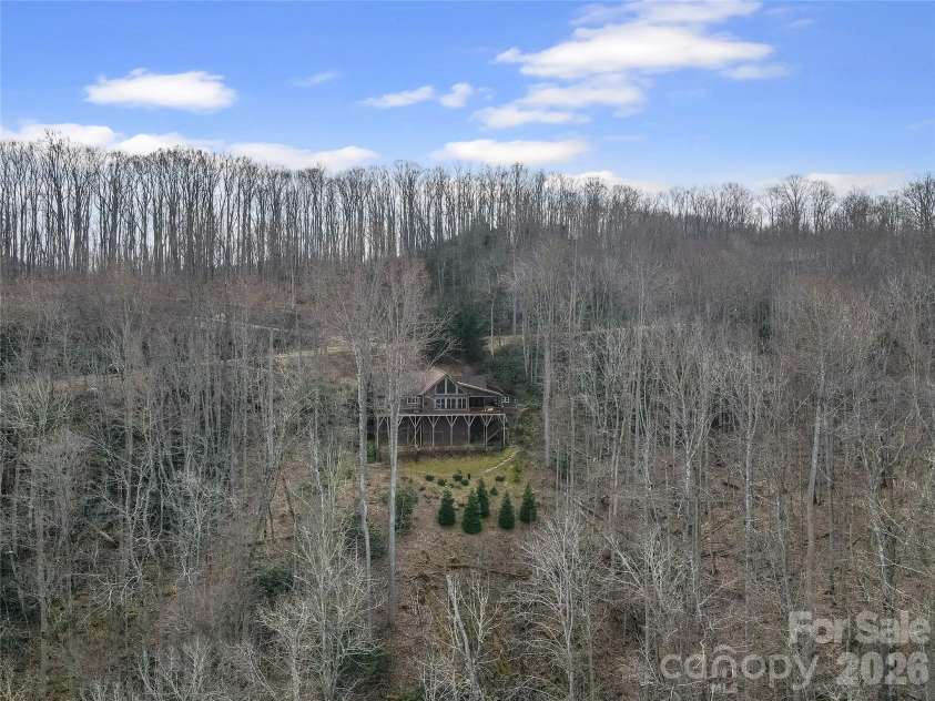 637 Ontario Ridge, Boone, NC 28607.  MLS# CAR4353234, YatesRealty ID 3782. 
