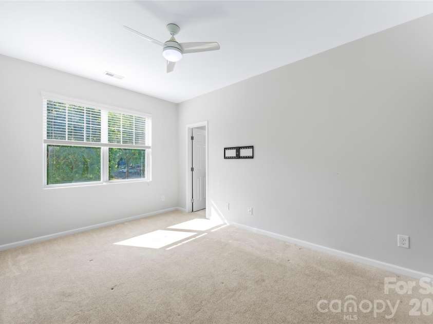 8703 Lake Pines Drive, Cornelius, NC 28031.  MLS# CAR4403233, YatesRealty ID 37820. Bed 2
