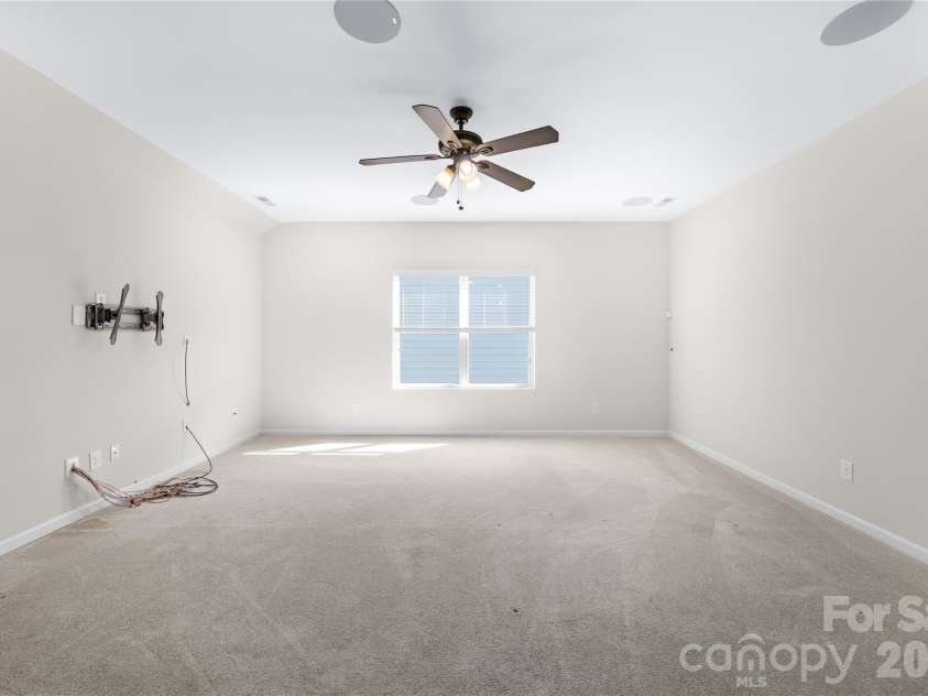 8703 Lake Pines Drive, Cornelius, NC 28031.  MLS# CAR4403233, YatesRealty ID 37820. Bonus