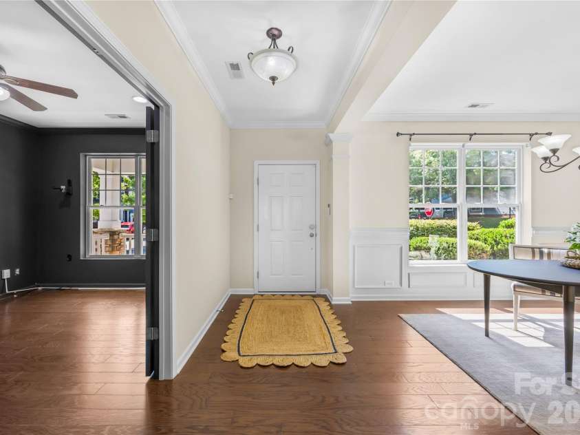 8703 Lake Pines Drive, Cornelius, NC 28031.  MLS# CAR4403233, YatesRealty ID 37820. Foyer