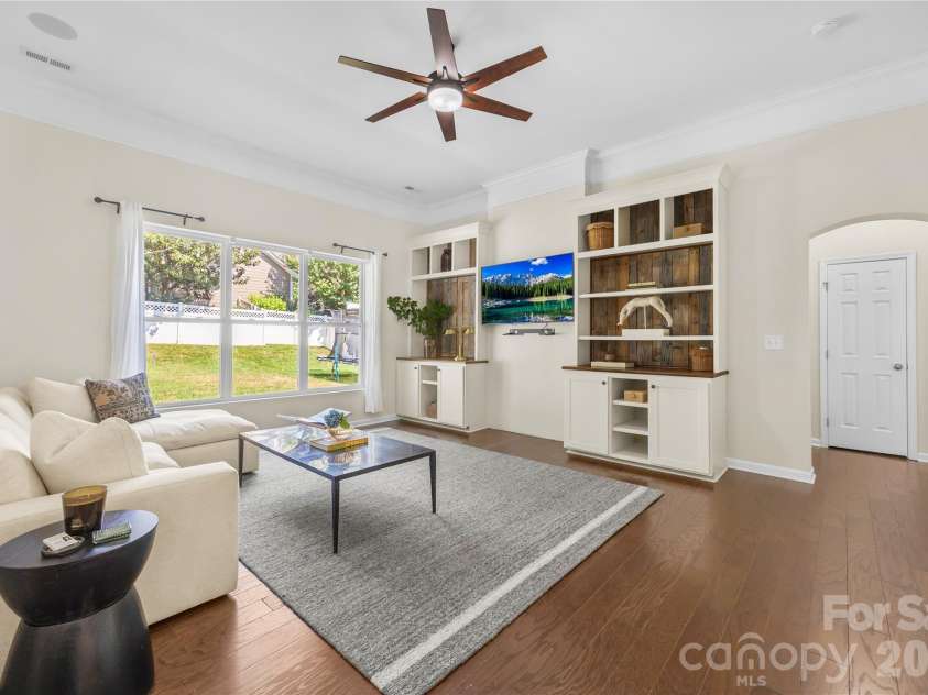 8703 Lake Pines Drive, Cornelius, NC 28031.  MLS# CAR4403233, YatesRealty ID 37820. Living Room