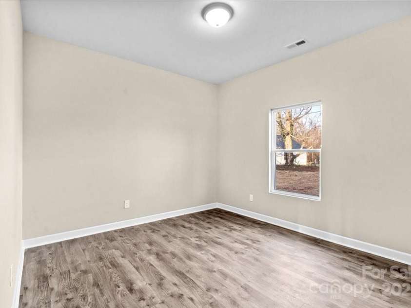 801 Long Street, Salisbury, NC 28144.  MLS# CAR4211943, YatesRealty ID 3783. 