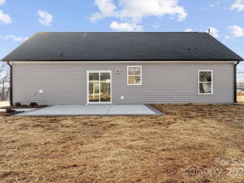 801 Long Street, Salisbury, NC 28144.  MLS# CAR4211943, YatesRealty ID 3783. 