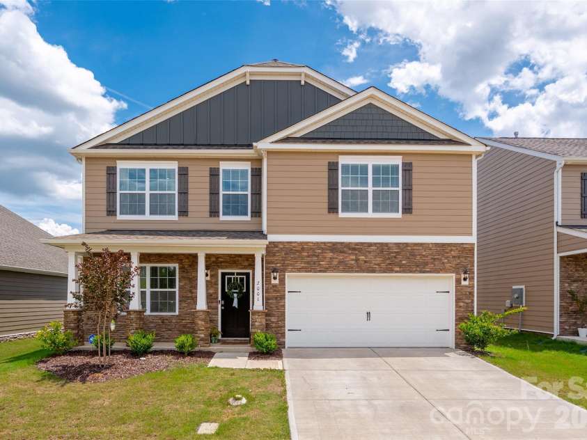 2001 Vanderlyn Street, Monroe, NC 28112.  MLS# CAR4386967, YatesRealty ID 37830. 