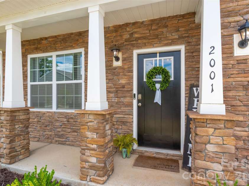2001 Vanderlyn Street, Monroe, NC 28112.  MLS# CAR4386967, YatesRealty ID 37830. 