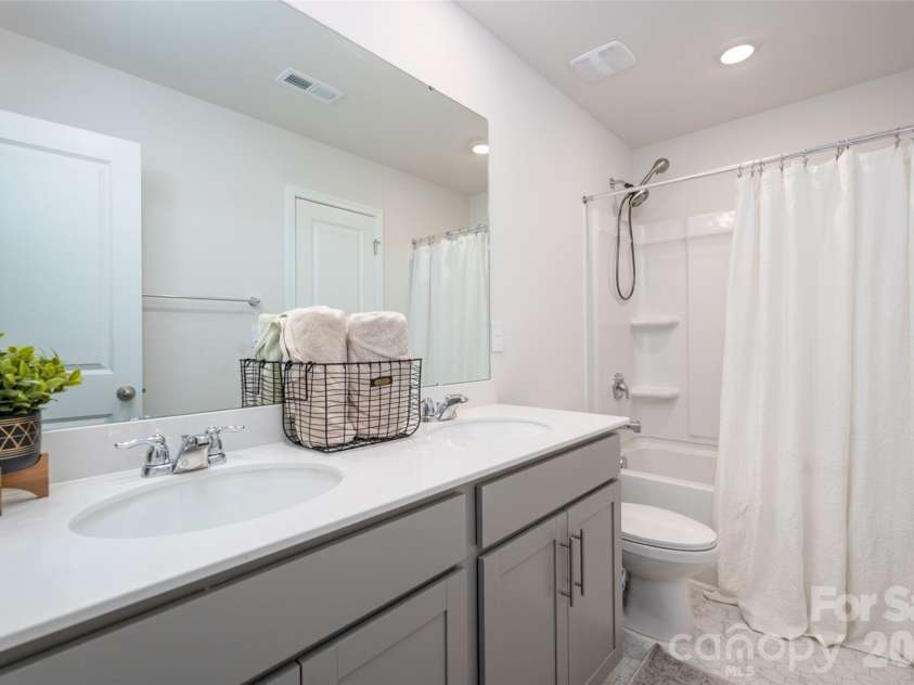 2001 Vanderlyn Street, Monroe, NC 28112.  MLS# CAR4386967, YatesRealty ID 37830. 