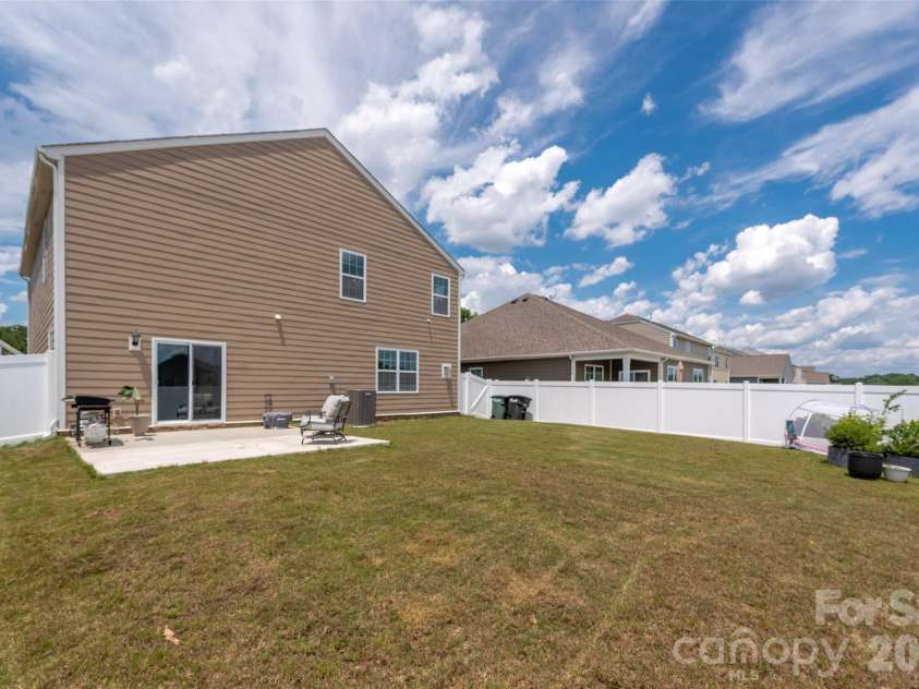 2001 Vanderlyn Street, Monroe, NC 28112.  MLS# CAR4386967, YatesRealty ID 37830. 