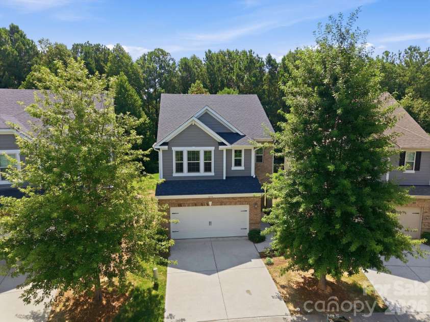 11731 Clems Branch Drive, Charlotte, NC 28277.  MLS# CAR4388483, YatesRealty ID 37831. 