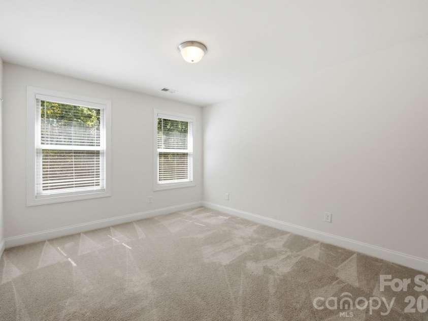 11731 Clems Branch Drive, Charlotte, NC 28277.  MLS# CAR4388483, YatesRealty ID 37831. 