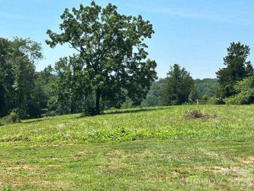 1174 Stacy Hill Road, Marion, NC 28752.  MLS# CAR4346746, YatesRealty ID 37832. Back Yard
