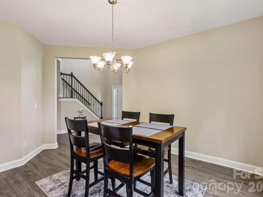 207 Barra Drive, Waxhaw, NC 28173.  MLS# CAR4396353, YatesRealty ID 37833. 