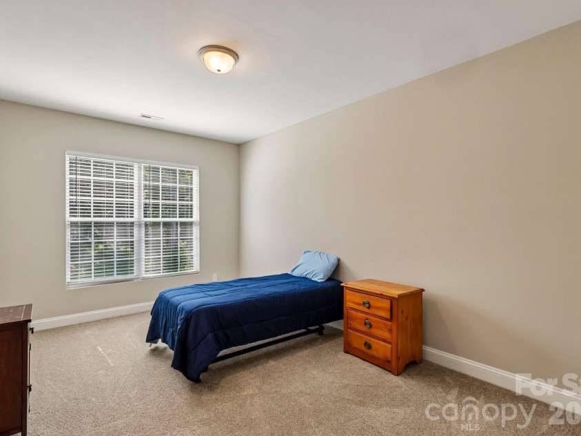 207 Barra Drive, Waxhaw, NC 28173.  MLS# CAR4396353, YatesRealty ID 37833. 