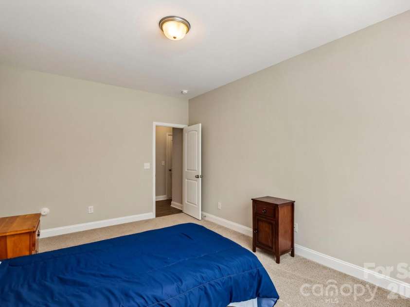 207 Barra Drive, Waxhaw, NC 28173.  MLS# CAR4396353, YatesRealty ID 37833. 