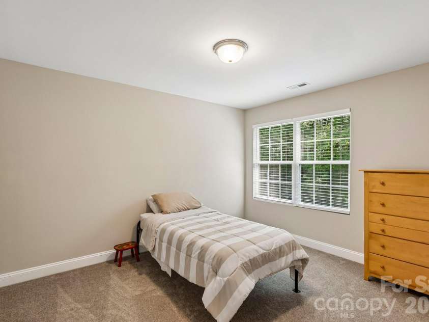 207 Barra Drive, Waxhaw, NC 28173.  MLS# CAR4396353, YatesRealty ID 37833. 