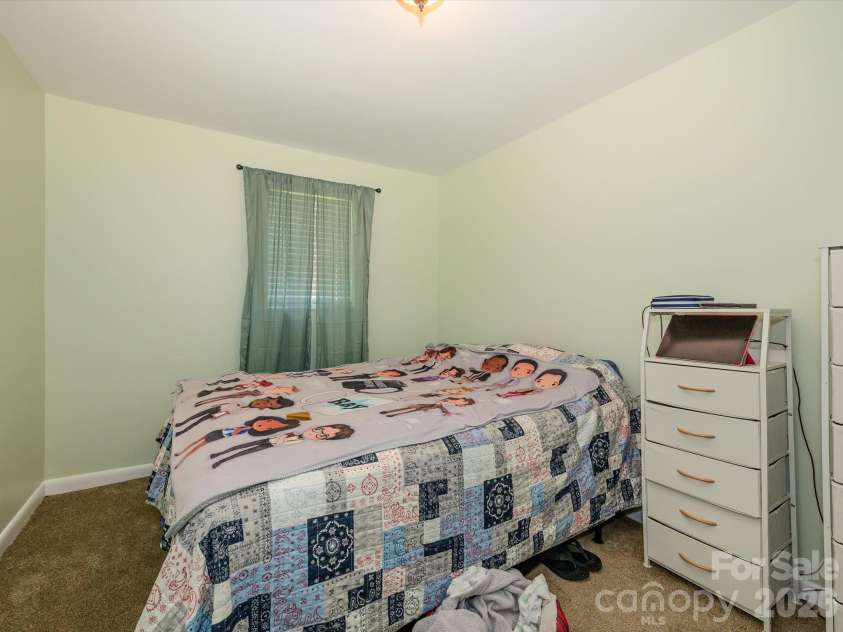 44 Fenix Drive, Concord, NC 28025.  MLS# CAR4405389, YatesRealty ID 37836. 