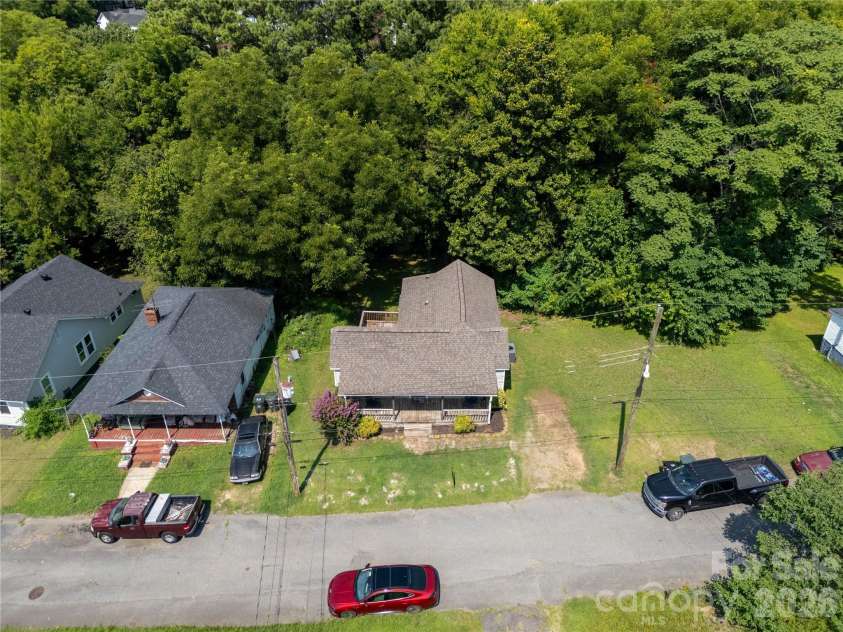 44 Fenix Drive, Concord, NC 28025.  MLS# CAR4405389, YatesRealty ID 37836. 
