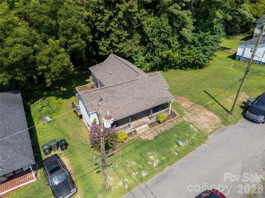 44 Fenix Drive, Concord, NC 28025.  MLS# CAR4405389, YatesRealty ID 37836. 