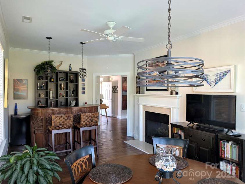 2666 Bellasera Way, Matthews, NC 28105.  MLS# CAR4311414, YatesRealty ID 3784. 