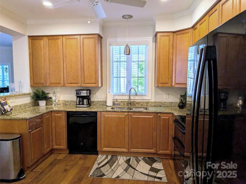 2666 Bellasera Way, Matthews, NC 28105.  MLS# CAR4311414, YatesRealty ID 3784. 