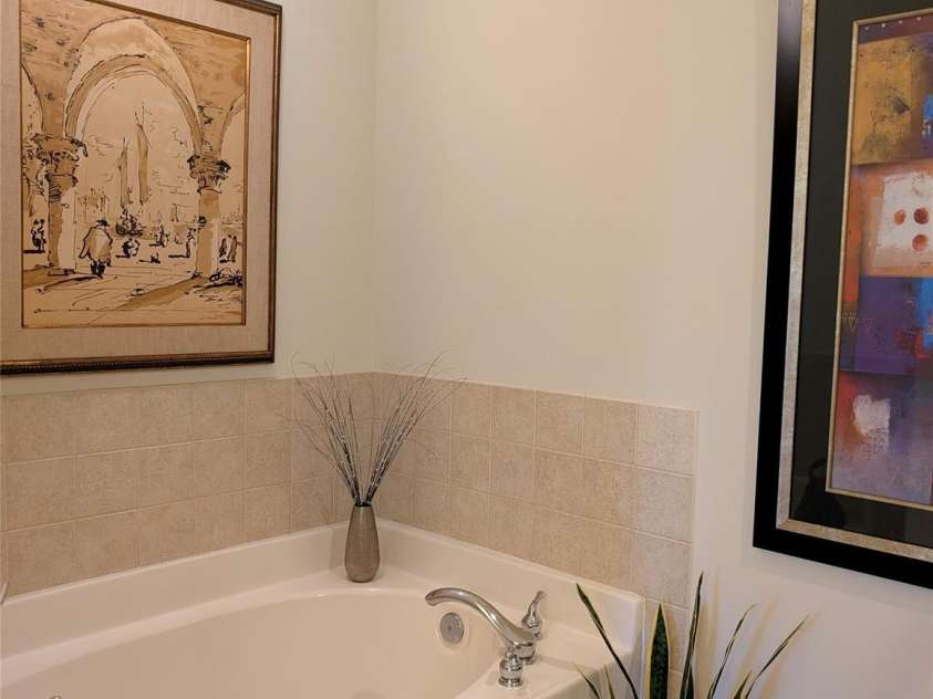 2666 Bellasera Way, Matthews, NC 28105.  MLS# CAR4311414, YatesRealty ID 3784. 