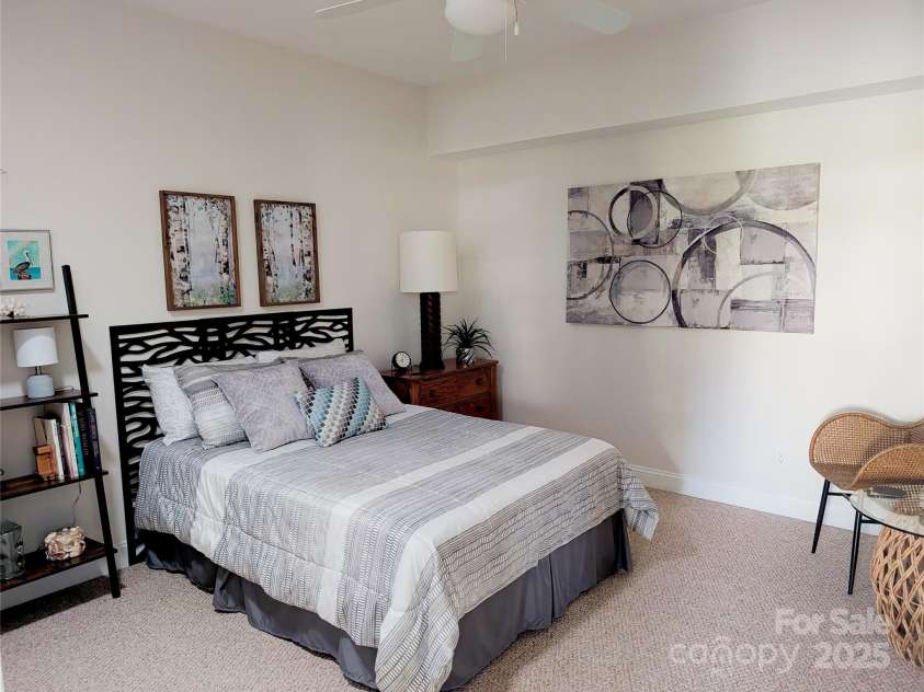 2666 Bellasera Way, Matthews, NC 28105.  MLS# CAR4311414, YatesRealty ID 3784. 