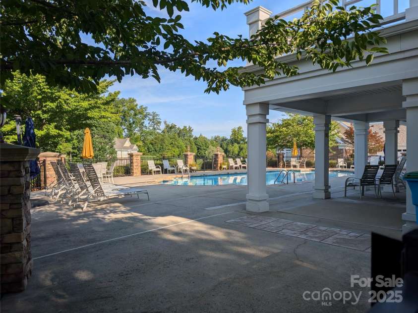 2666 Bellasera Way, Matthews, NC 28105.  MLS# CAR4311414, YatesRealty ID 3784. 