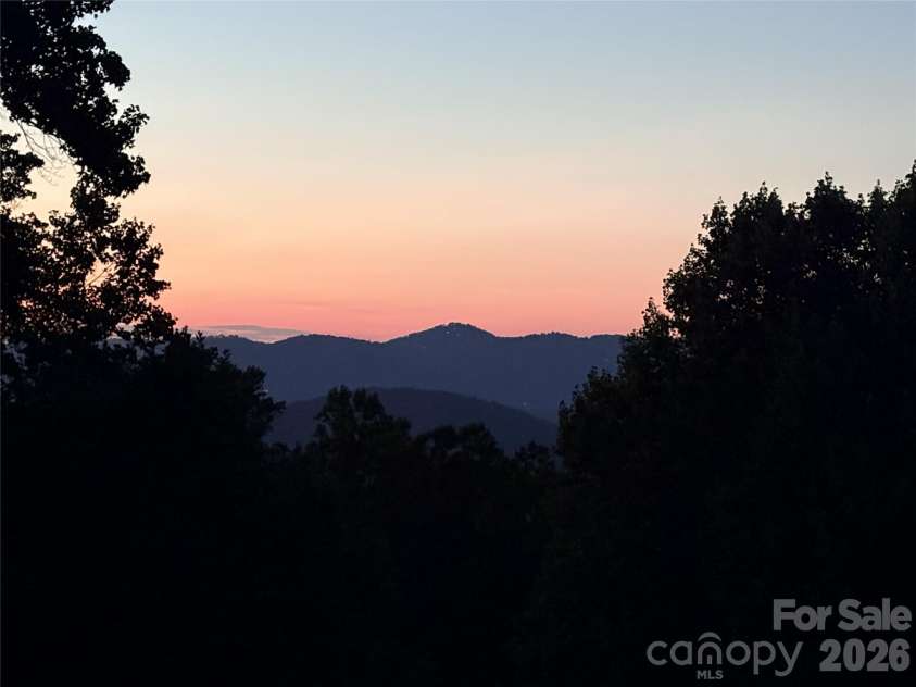121 Stonecrest Drive, Asheville, NC 28803.  MLS# CAR4404285, YatesRealty ID 37842. Mountain views