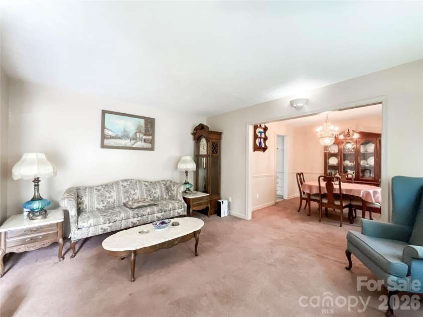 6507 Paleface Place, Charlotte, NC 28214.  MLS# CAR4425542, YatesRealty ID 37843. 