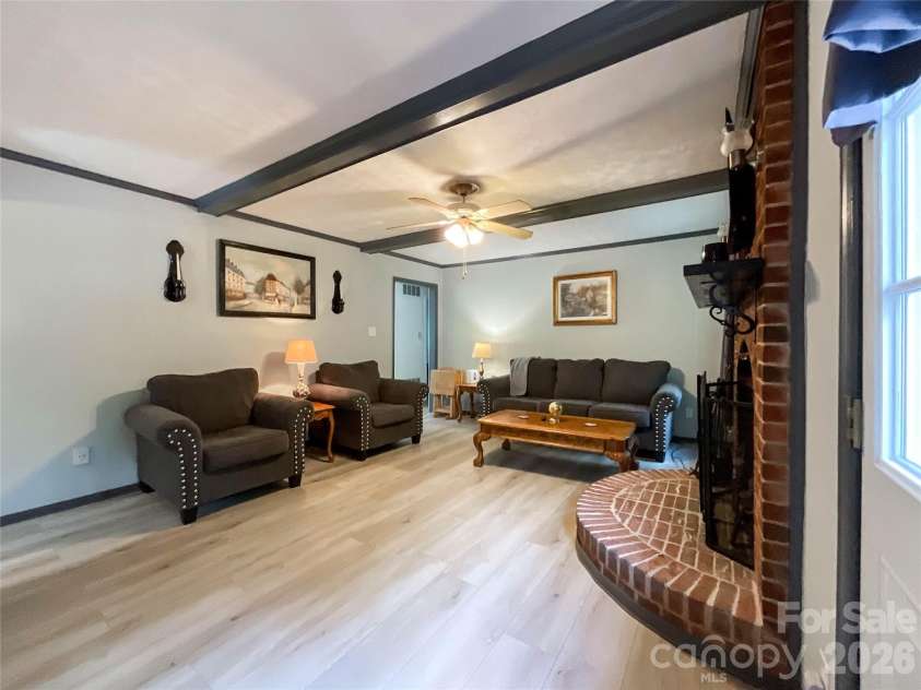 6507 Paleface Place, Charlotte, NC 28214.  MLS# CAR4425542, YatesRealty ID 37843. 