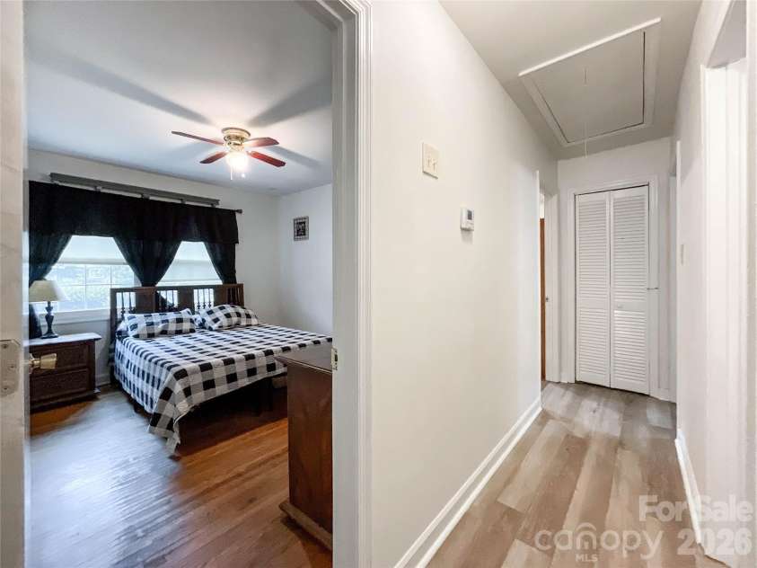6507 Paleface Place, Charlotte, NC 28214.  MLS# CAR4425542, YatesRealty ID 37843. 