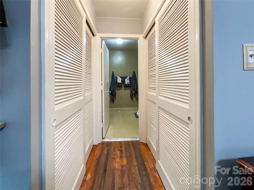 6507 Paleface Place, Charlotte, NC 28214.  MLS# CAR4425542, YatesRealty ID 37843. 
