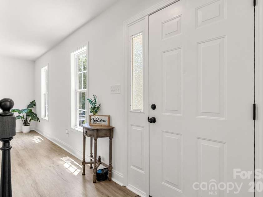 2149 Charles Towne Court, Kannapolis, NC 28083.  MLS# CAR4405408, YatesRealty ID 37845. 