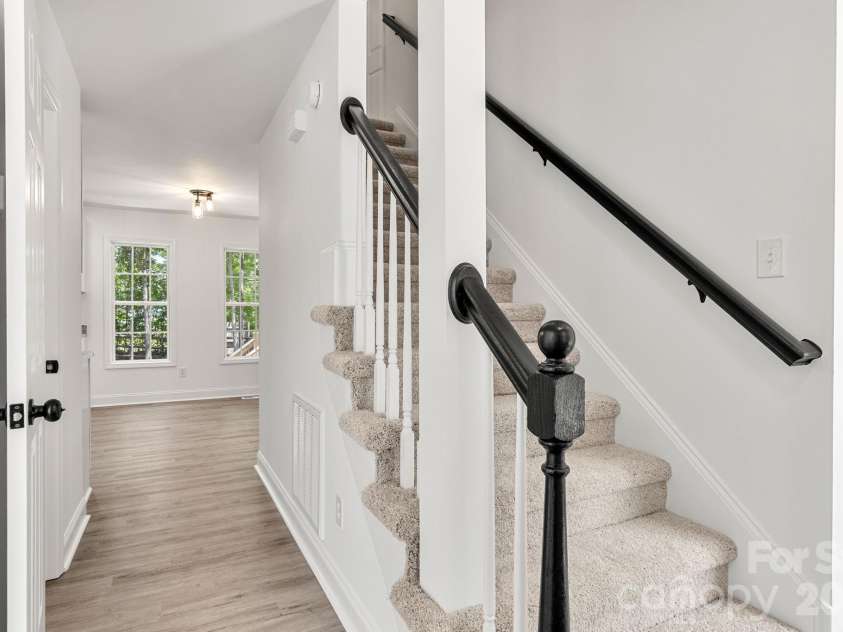 2149 Charles Towne Court, Kannapolis, NC 28083.  MLS# CAR4405408, YatesRealty ID 37845. 