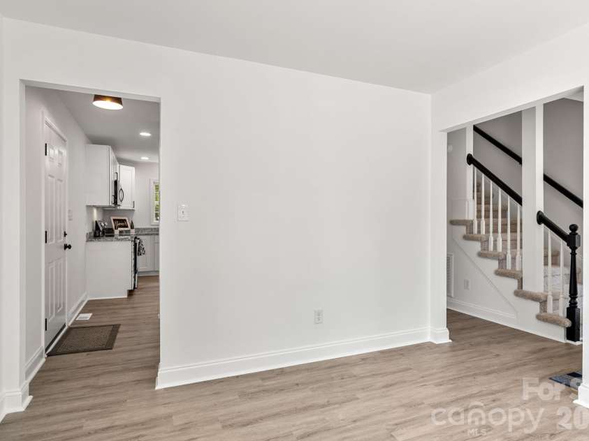 2149 Charles Towne Court, Kannapolis, NC 28083.  MLS# CAR4405408, YatesRealty ID 37845. 