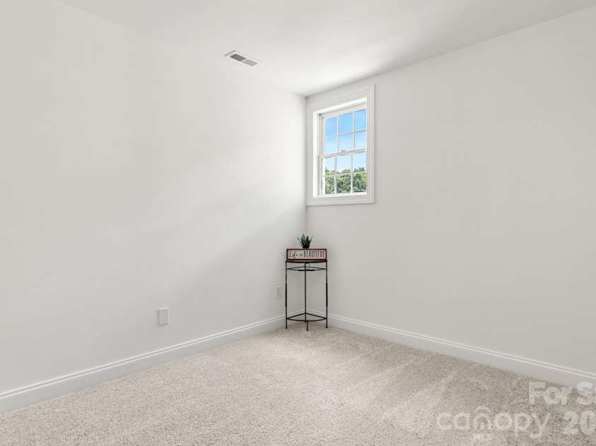 2149 Charles Towne Court, Kannapolis, NC 28083.  MLS# CAR4405408, YatesRealty ID 37845. 