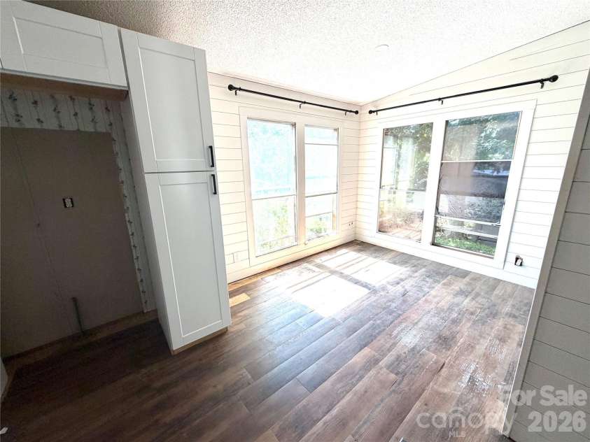 1050 Gold Mine Drive, Catawba, NC 28609.  MLS# CAR4404223, YatesRealty ID 37849. 