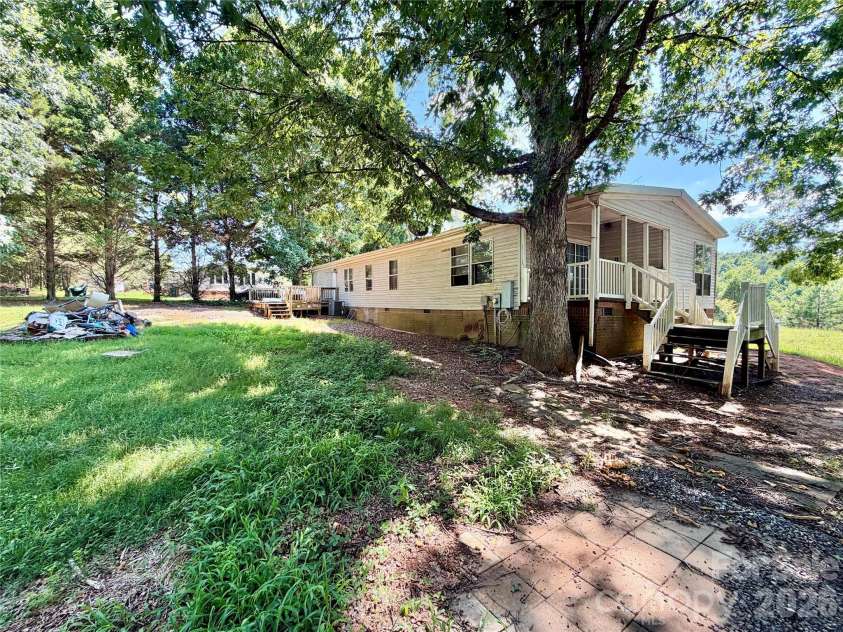 1050 Gold Mine Drive, Catawba, NC 28609.  MLS# CAR4404223, YatesRealty ID 37849. 