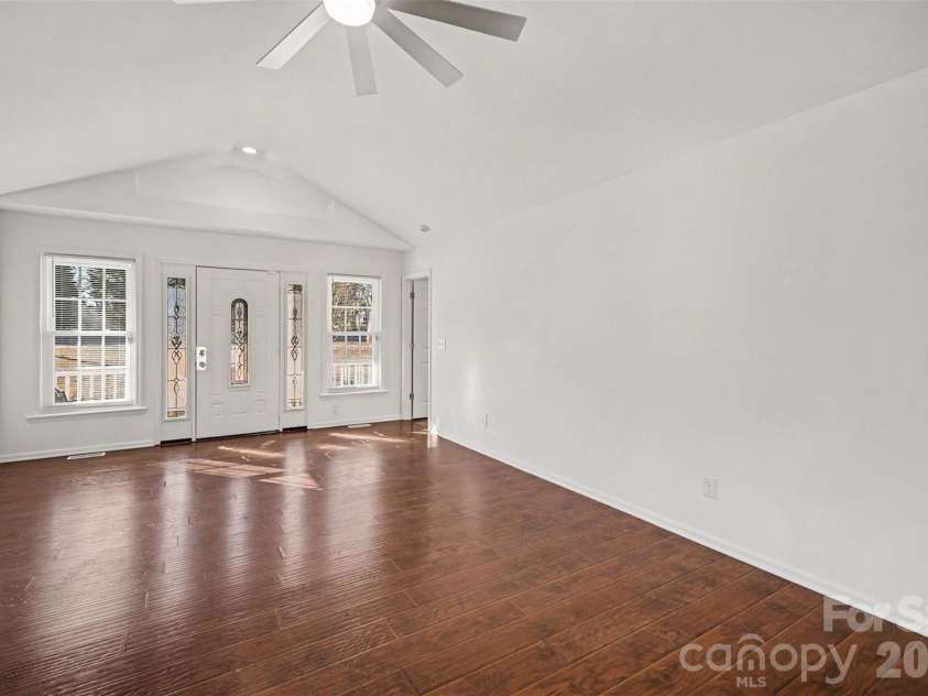 698 Rambo Road, Rock Hill, SC 29730.  MLS# CAR4338156, YatesRealty ID 3785. 