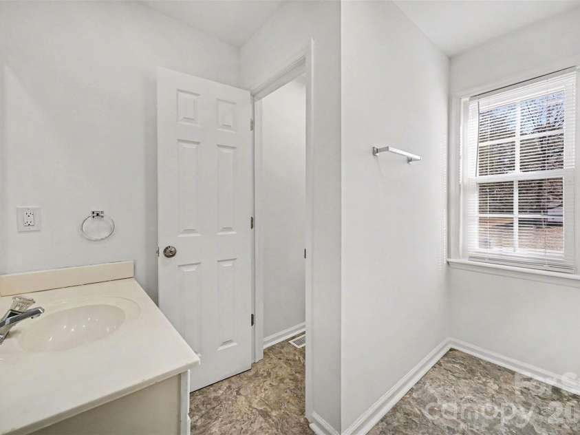 698 Rambo Road, Rock Hill, SC 29730.  MLS# CAR4338156, YatesRealty ID 3785. 