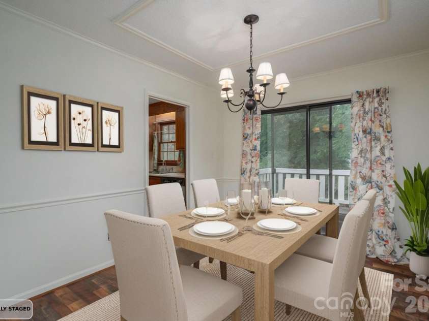815 Jamestown Drive, Gastonia, NC 28056.  MLS# CAR4306675, YatesRealty ID 3785. 