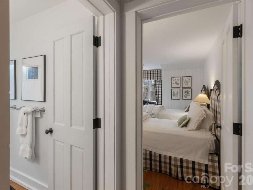 1213 Lost Valley Road, Scaly Mountain, NC 28775.  MLS# CAR4404560, YatesRealty ID 37850. 