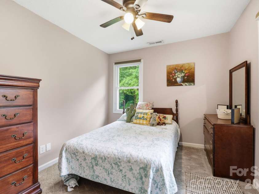5418 Nix Creek Road, Marion, NC 28752.  MLS# CAR4404760, YatesRealty ID 37851. 