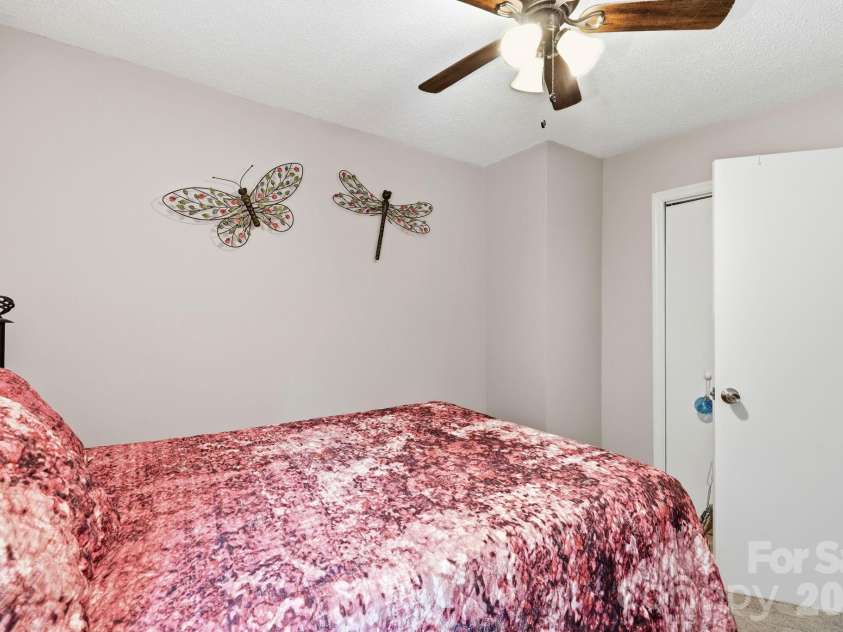 5418 Nix Creek Road, Marion, NC 28752.  MLS# CAR4404760, YatesRealty ID 37851. 