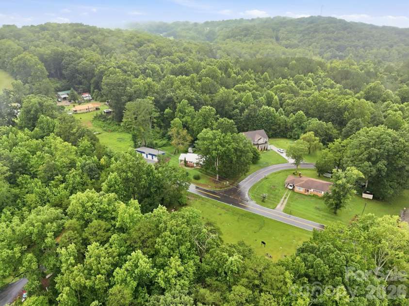 5418 Nix Creek Road, Marion, NC 28752.  MLS# CAR4404760, YatesRealty ID 37851. 