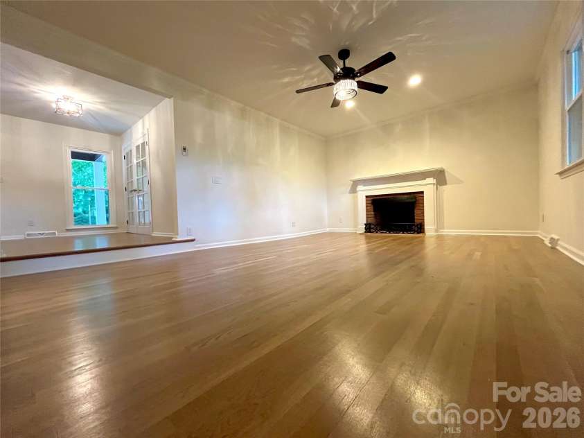 304 Travis Lane, Salisbury, NC 28146.  MLS# CAR4405285, YatesRealty ID 37852. 